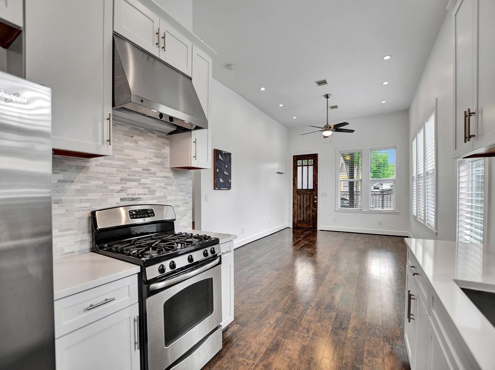 2206 Keene St, Houston TX  77009-7725 exterior