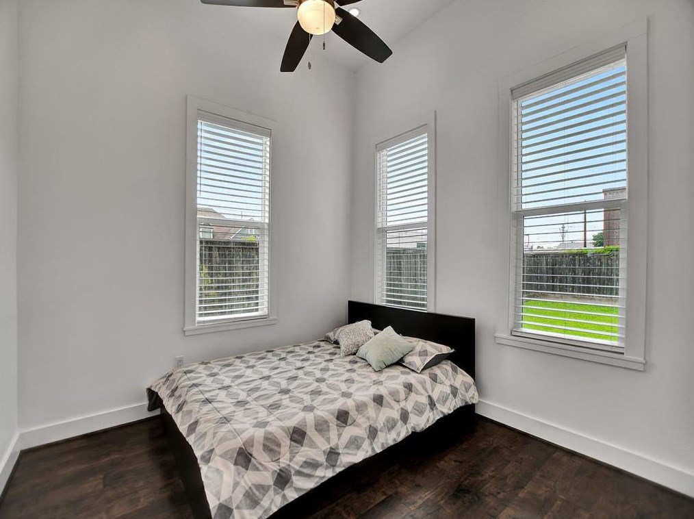 2206 Keene St, Houston TX  77009-7725 exterior