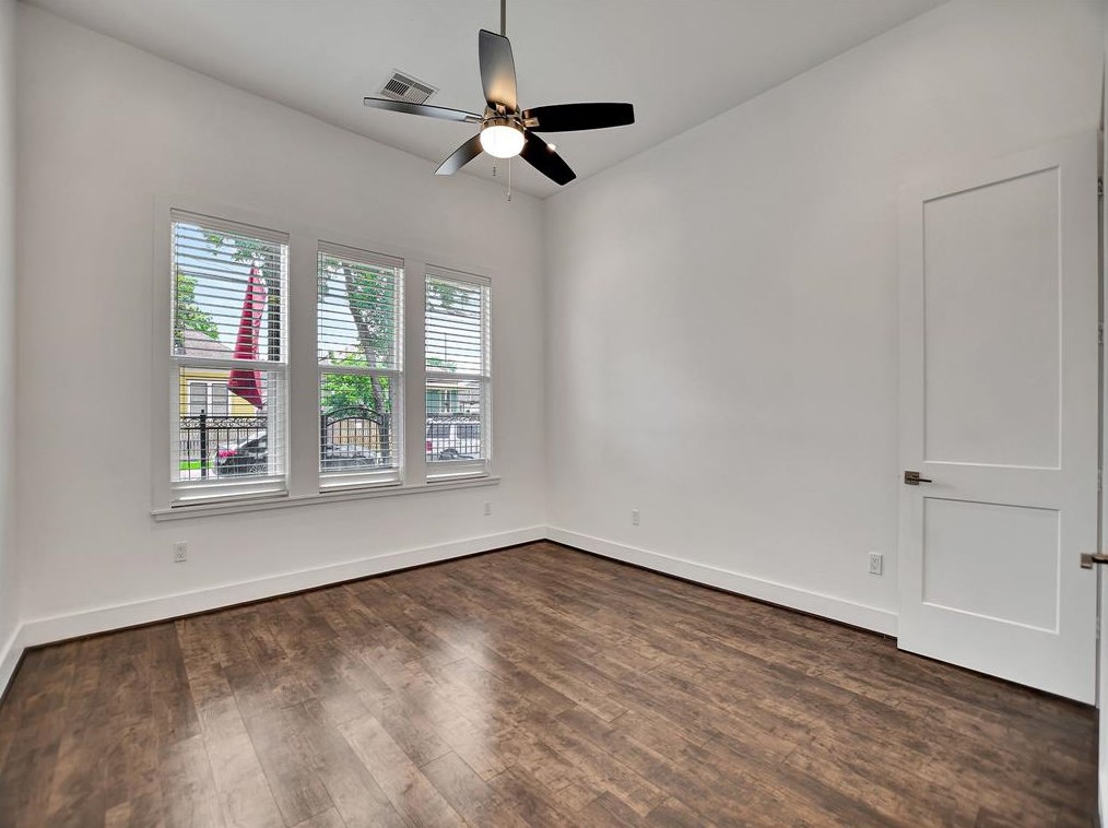 2206 Keene St, Houston TX  77009-7725 exterior