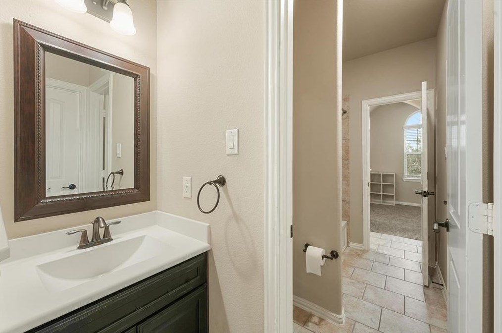 5431 Little Creek Ct, Fulshear TX 77441-1490 exterior