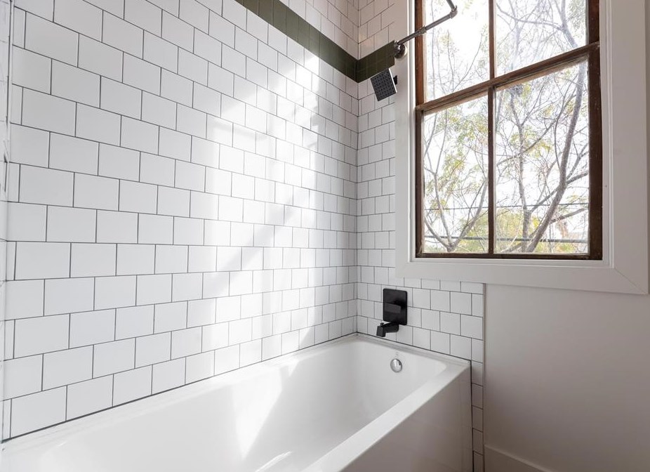 1311 37 St, Galveston TX 77550-6747 exterior