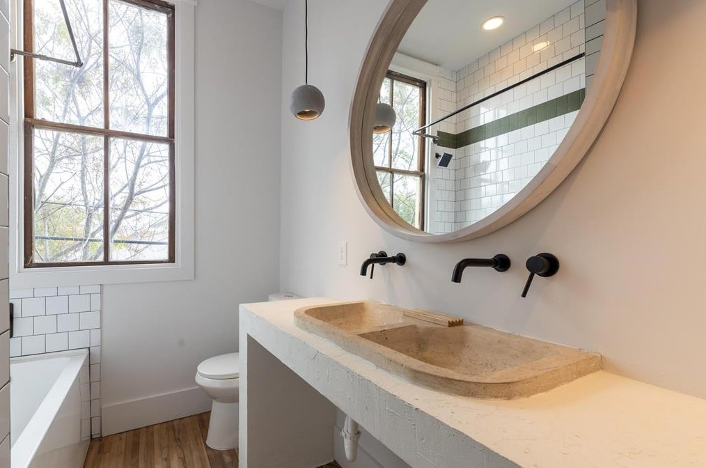 1311 37 St, Galveston TX 77550-6747 exterior