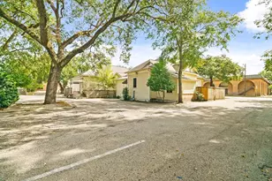 800 Jackson St, Richmond, TX 77469 - Photo 31