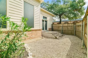 800 Jackson St, Richmond, TX 77469 - Photo 29
