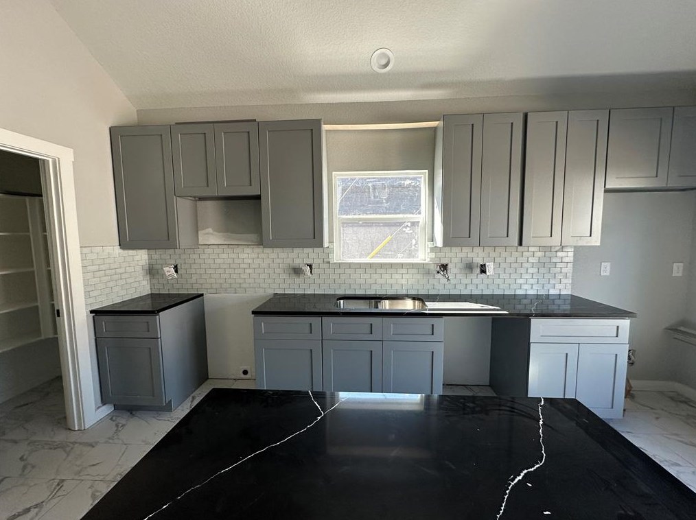 16518 Eastchase, Montgomery TX 77316-6704 exterior