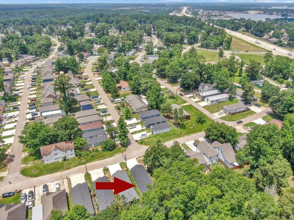 16518 Eastchase, Montgomery TX 77316-6704 exterior