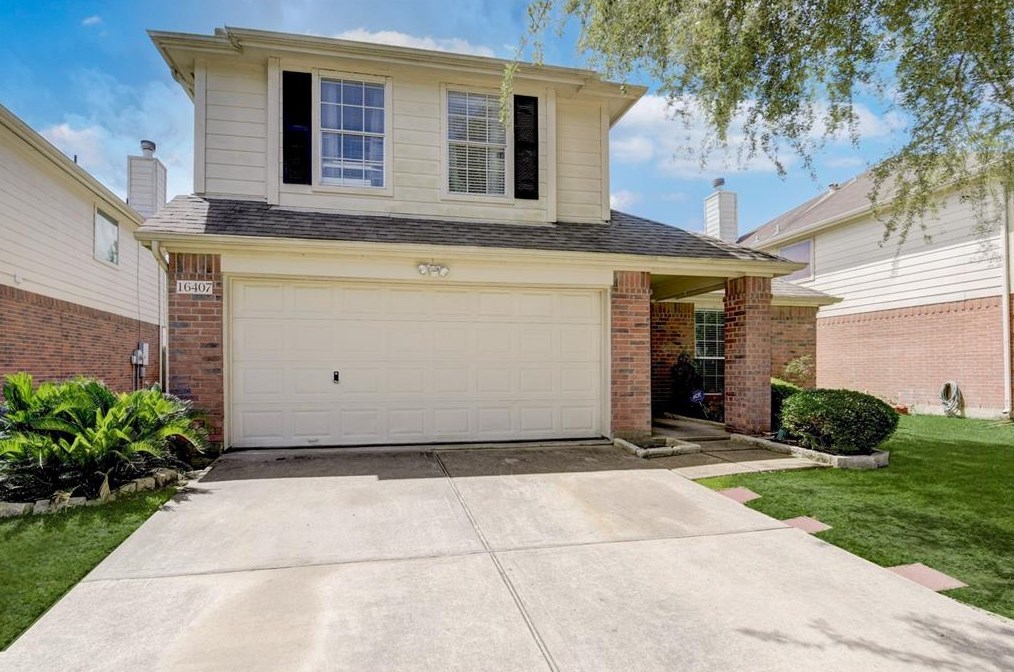 16407 Lynn Crest Ct, Houston TX  77083-6567 exterior