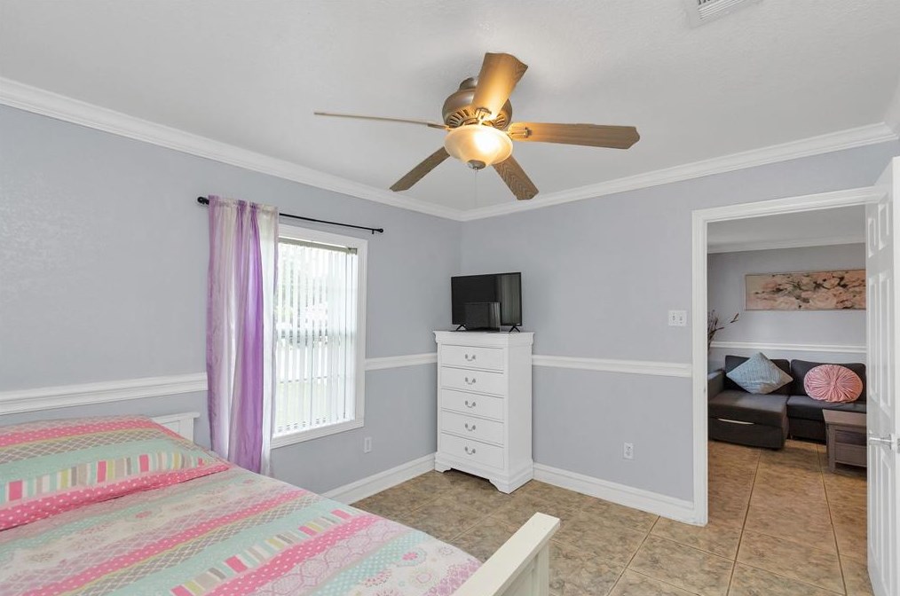 3703 Brock St, Houston TX  77023-6004 exterior