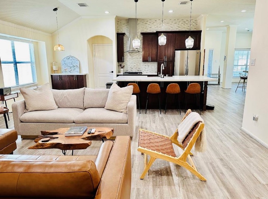 1711 Kessler Park Ct, Houston TX  77047-7505 exterior