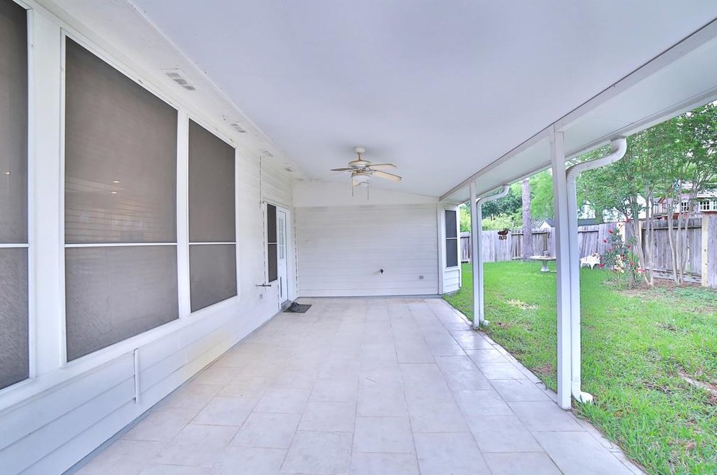 11506 Shady Cyn Dr, Houston TX  exterior