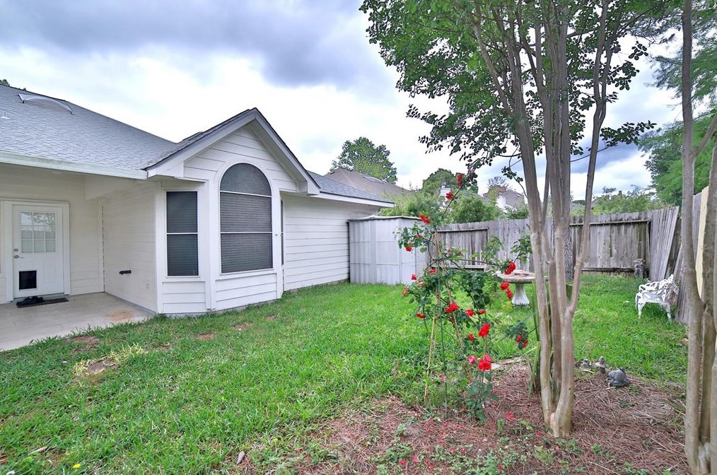 11506 Shady Cyn Dr, Houston TX  exterior