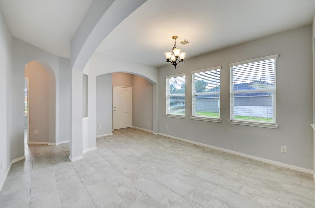 6302 Provident Green Dr, Katy TX  77449-2058 exterior