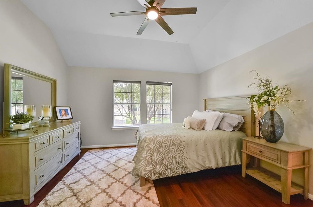 1531 Bellwood Lk Dr, Richmond TX 77406-7972 exterior