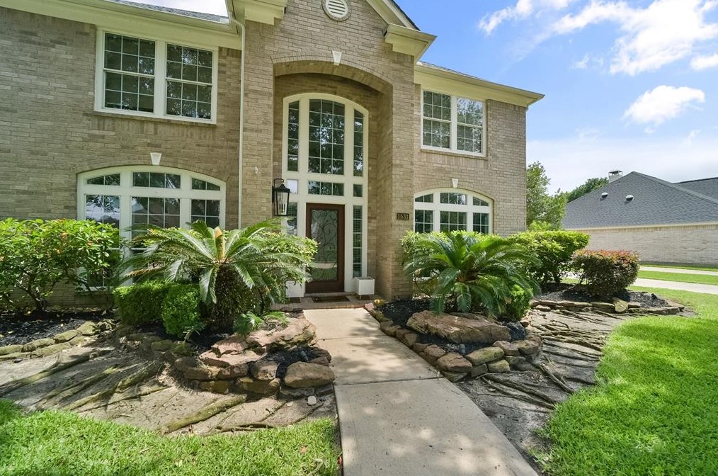 1531 Bellwood Lk Dr, Richmond TX 77406-7972 exterior