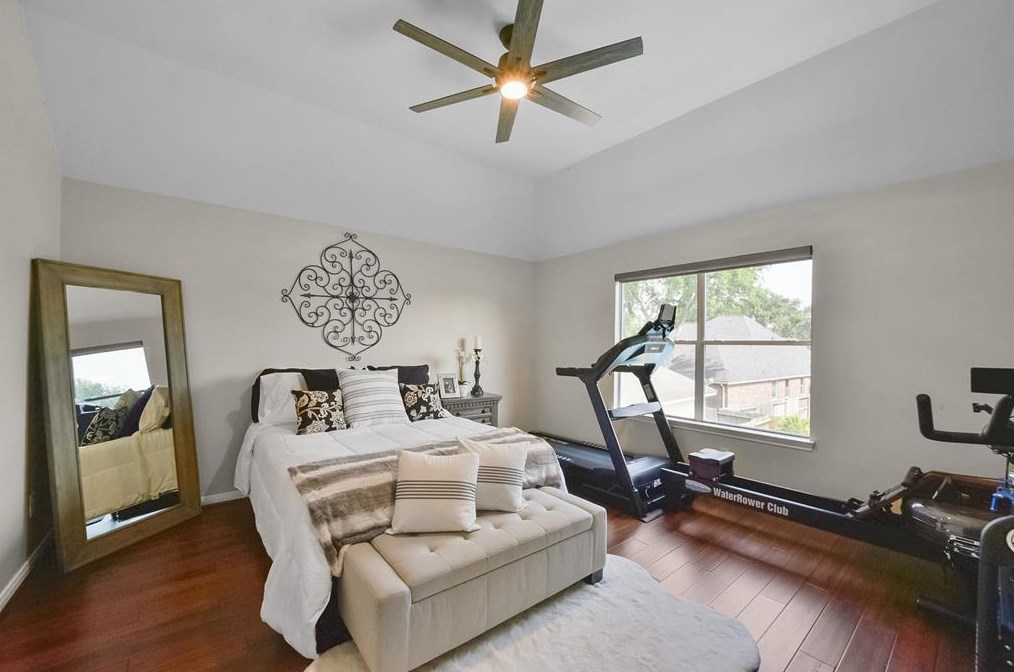 1531 Bellwood Lk Dr, Richmond TX 77406-7972 exterior