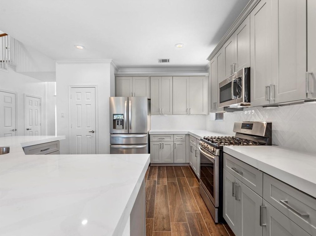 16722 Innisbrook Dr, Houston TX  77095-6577 exterior