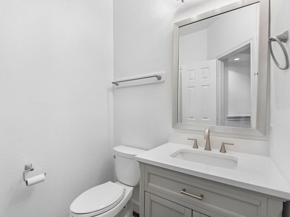 16722 Innisbrook Dr, Houston TX  77095-6577 exterior