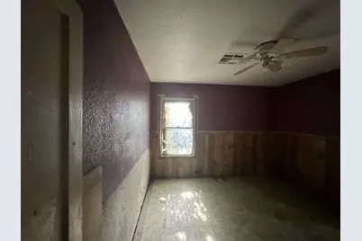 312 Mistletoe Drive, Marlin, TX 76661 - Photo 9