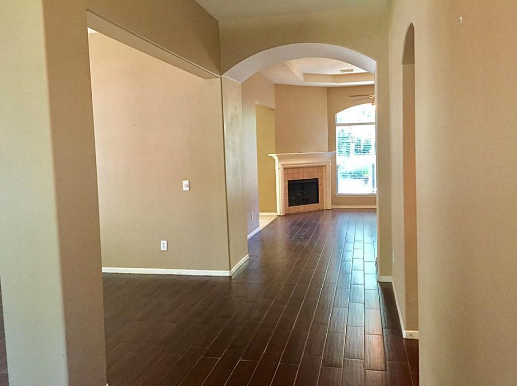 142 Winterport Cir, Spring TX  77382-1154 exterior