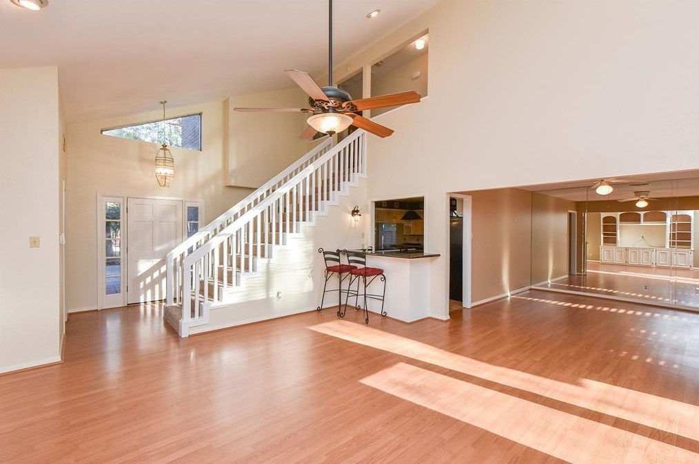 15 Ripple Rush Ct, Spring TX  77381-3617 exterior