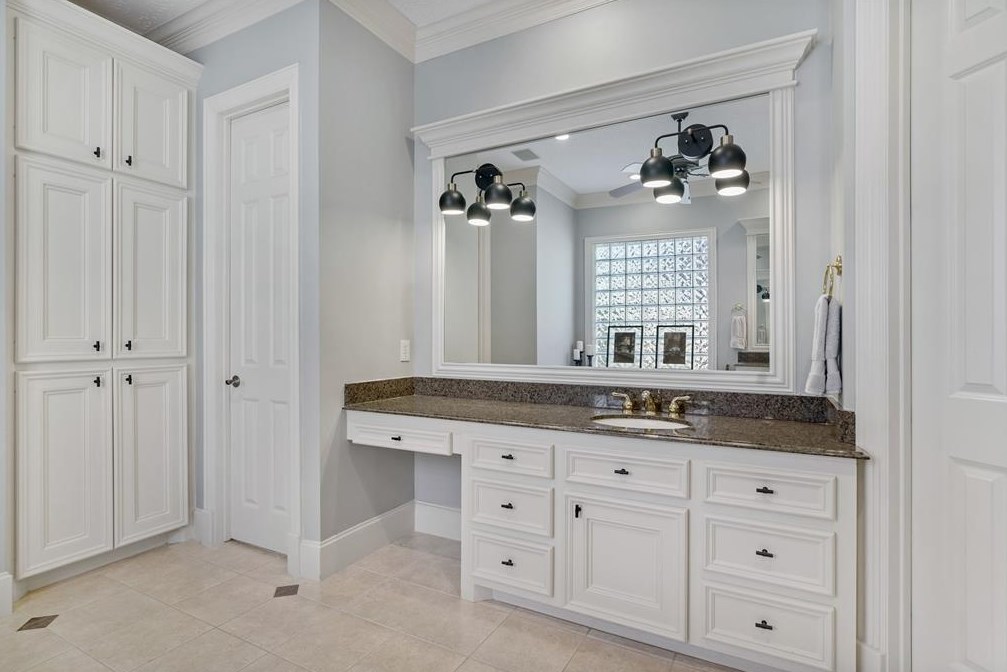 19 Sutton Ml Pl, Spring TX 77382-1359 exterior