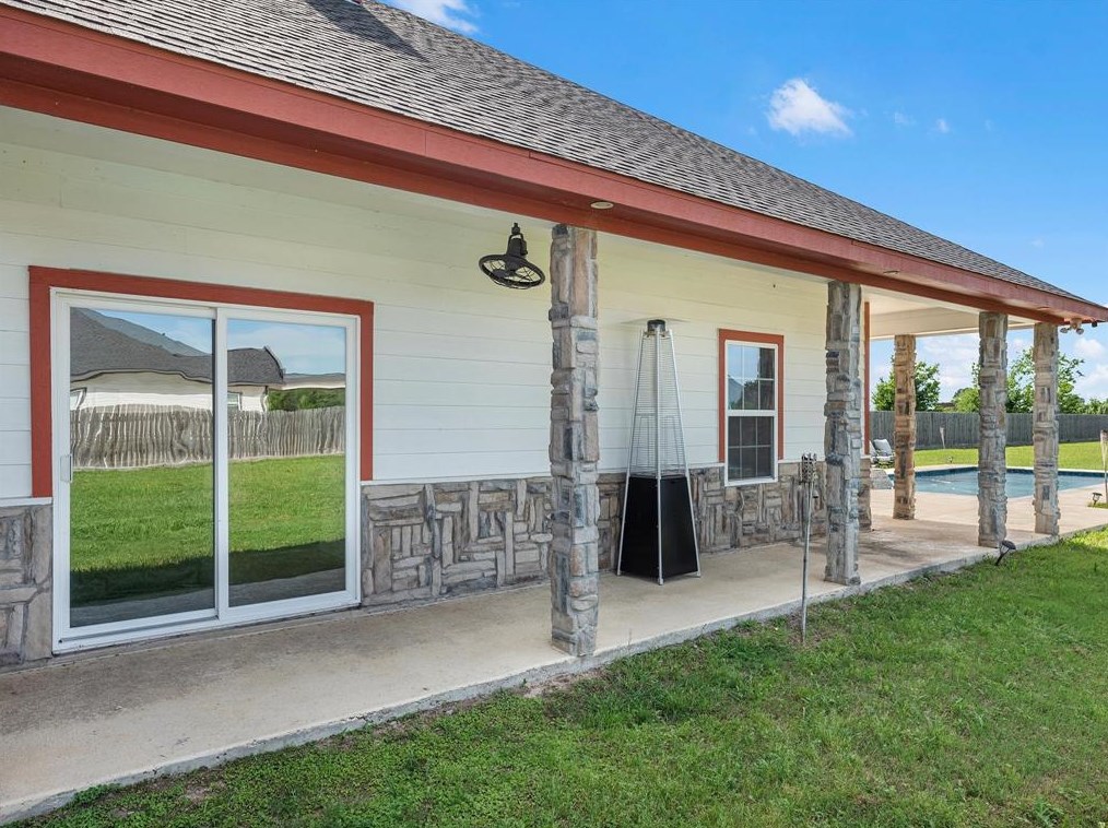 6210 Canvasback Ln, Richmond TX 77471-7505 exterior