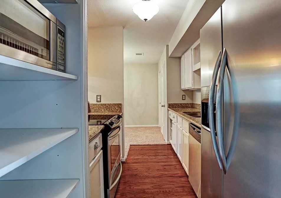 10261 Cottage Fld Rd, Houston TX  77041-8846 exterior