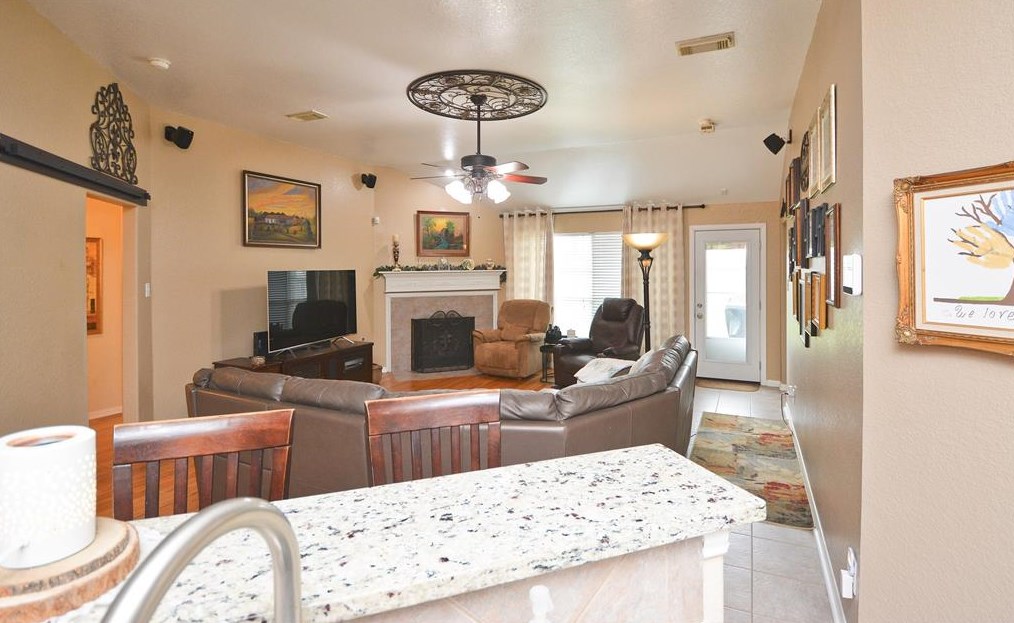 1830 Tynemouth Dr, Pasadena TX 77504-5024 exterior