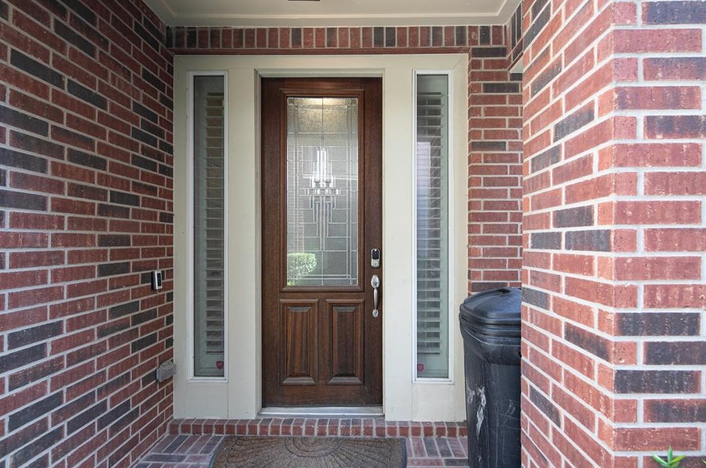 1014 Studer St, Houston TX  77007-3259 exterior