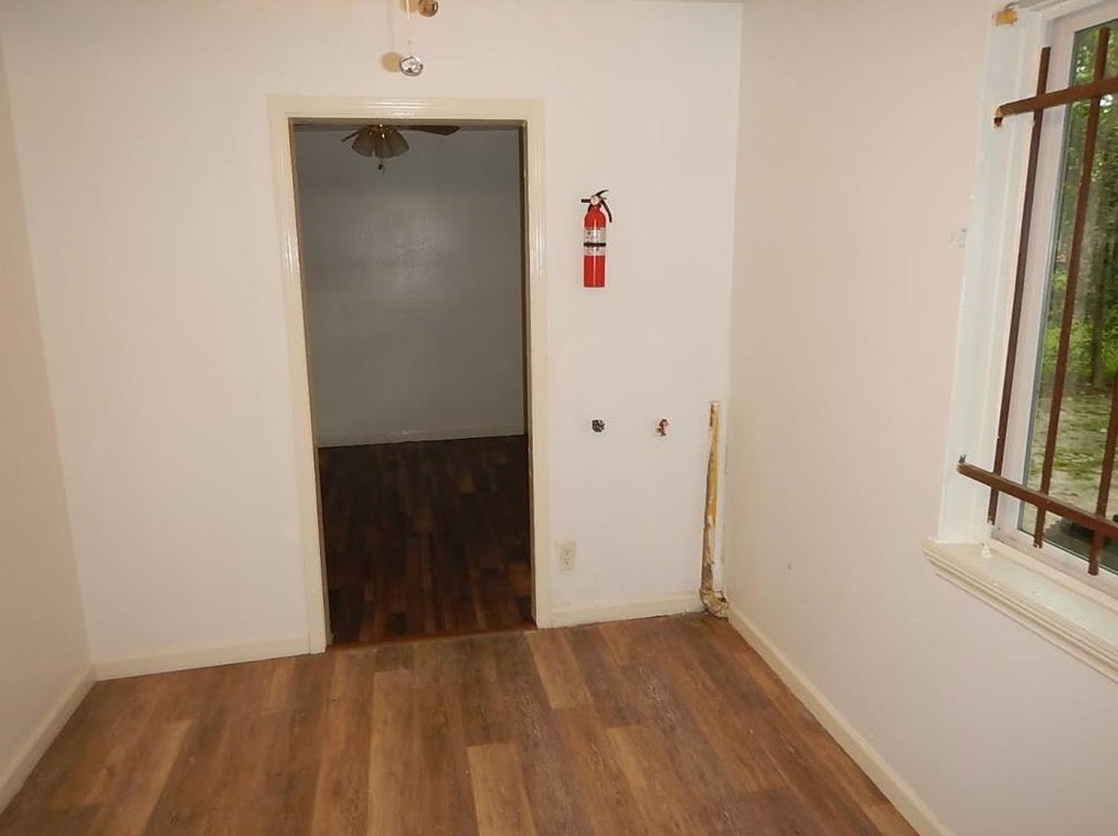 339 Spell, Houston TX  77022-2411 exterior