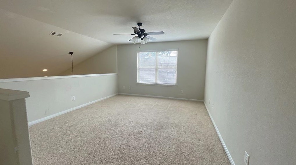 43 Canterborough Pl, Tomball TX  77375-3102 exterior