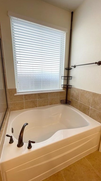 43 Canterborough Pl, Tomball TX  77375-3102 exterior