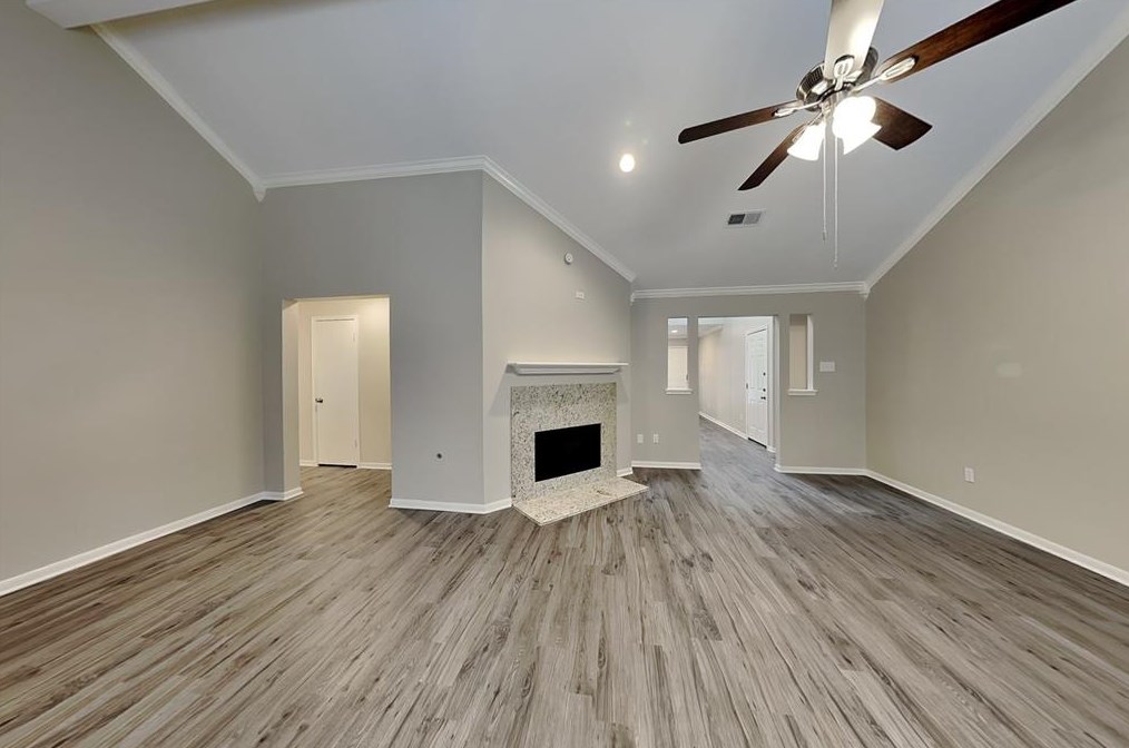 6311 Crossway Dr, Houston TX  77084-1644 exterior