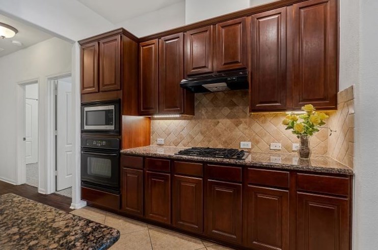 22631 Windbourne Dr, Tomball TX  77375-2081 exterior