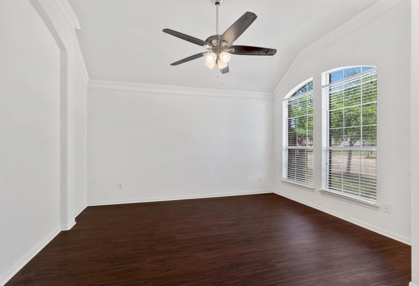 22631 Windbourne Dr, Tomball TX  77375-2081 exterior