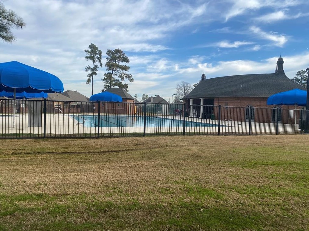 22631 Windbourne Dr, Tomball TX  77375-2081 exterior