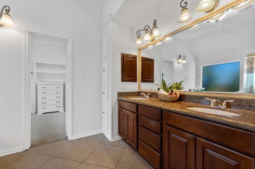 22631 Windbourne Dr, Tomball TX  77375-2081 exterior