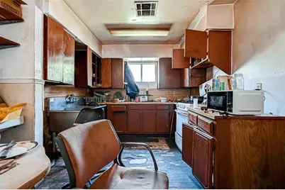 436 Neyland Street #1, Houston, TX 77022 - Photo 7