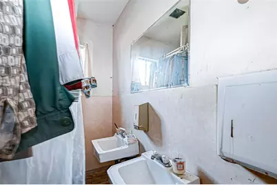 436 Neyland Street #1, Houston, TX 77022 - Photo 11