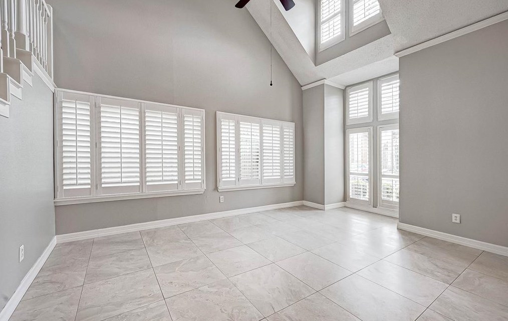 1549 Beaconshire Rd, Houston TX  77077-3868 exterior