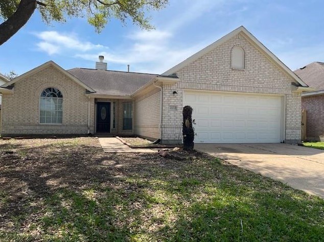 3403 Stratford Manor Dr, Sugar Land TX  77498-7377 exterior