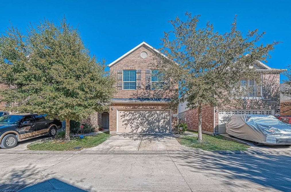 17110 Amarose Dr, Houston TX  77090-2236 exterior