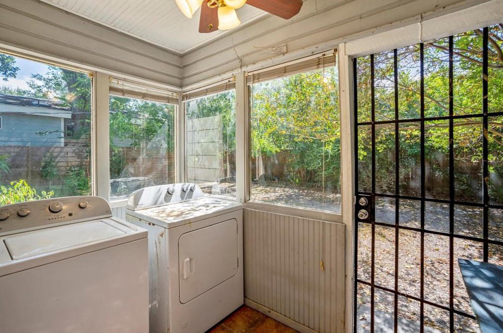 314 Joyce, Houston TX 77009-2027 exterior