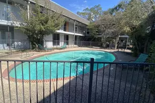 3300 Yorktown St, Houston, TX 77056 - Photo 1