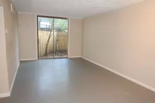 3300 Yorktown St, Houston, TX 77056 - Photo 5