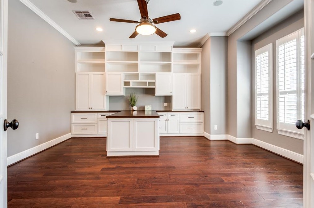 2622 Mockingbird Mdw, Spring TX 77389-1599 exterior