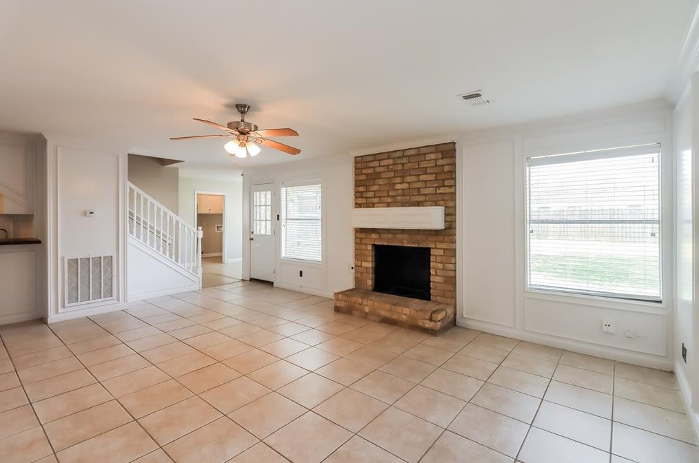 8334 Mentmore Dr, Spring TX  77379-6752 exterior