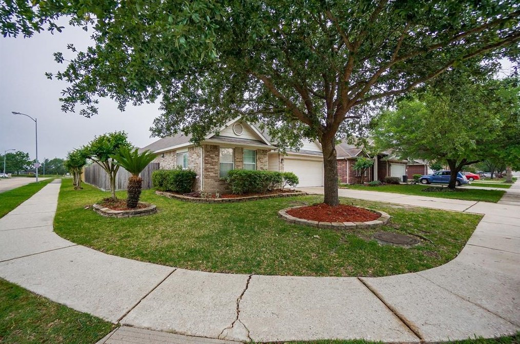 20503 Spring Mission Ln, Spring TX  77388-5365 exterior