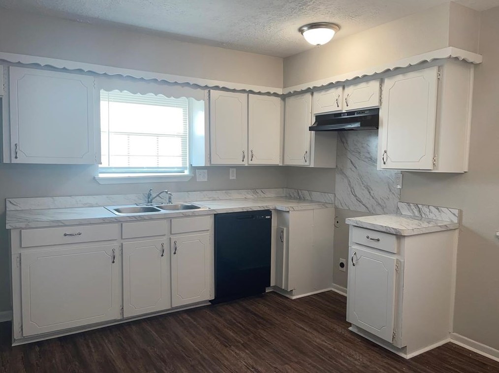 511 Sealander St, Crosby TX  77532-5505 exterior