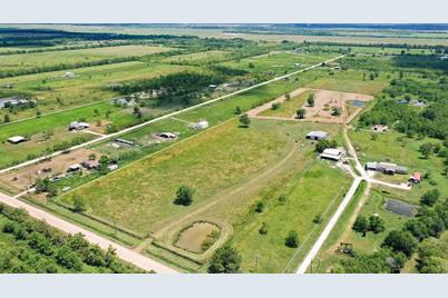 2828 County Road 615, Dayton, TX 77535 - Photo 11